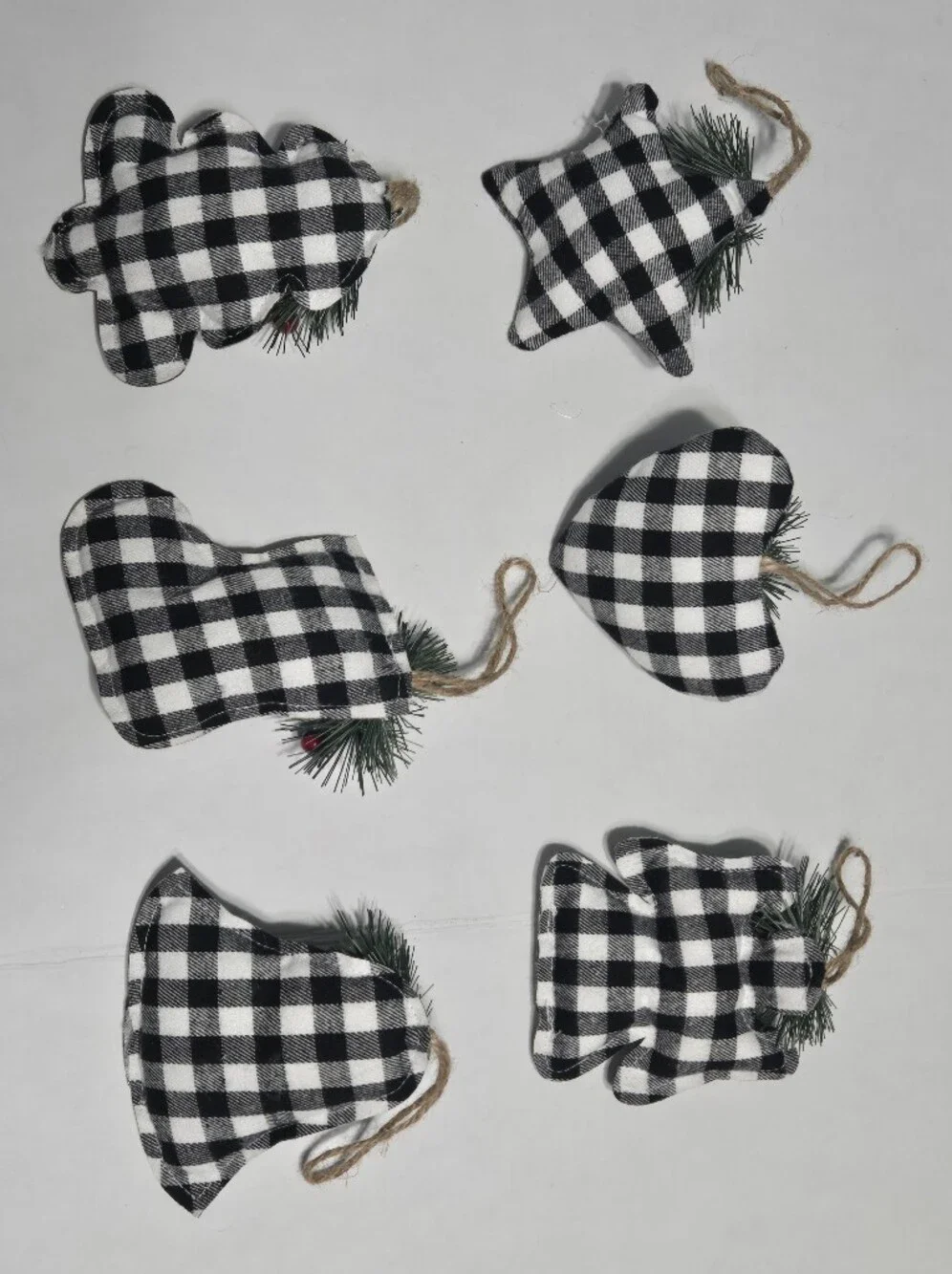 Set of 6 Holiday Style Buffalo Plaid Christmas Ornaments